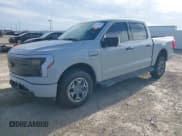 ✅ 2023 Ford F-150 Lightning Pro • VIN: 1FTVW1EL4PWG59817 • Лот: 41243052. Опубликован ранее на IAAI с пробегом 9 859 миль. Бесплатный доступ к архиву аукционных продаж из США и подробный отчёт об истории автомобиля на DreamBid. Изображение 19.