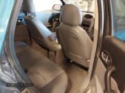 ✅ 2005 Saturn VUE • VIN: 5GZCZ53425S828446 • Лот: 43686606. Опубликован ранее на IAAI с пробегом 260 129 миль. Бесплатный доступ к архиву аукционных продаж из США и подробный отчёт об истории автомобиля на DreamBid. Изображение 8.