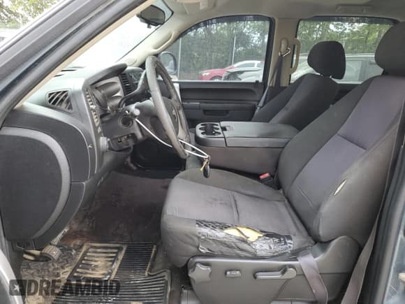 ✅ 2011 Chevrolet Silverado 1500 LT • VIN: 3GCPKSE34BG307855 • Lot: 67280114. Listed on Copart with 288,858 mi. Free auction sales archive from the USA and detailed vehicle history report at DreamBid. Image 7.