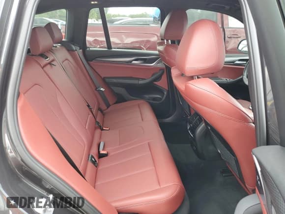 ✅ 2022 BMW X3 sDrive30i • VIN: 5UX43DP09N9M09606 • Lot: 85289795. Wystawiony na Copart z przebiegiem 1 047 mil. Bezpłatny archiwum sprzedaży aukcyjnych z USA i szczegółowy raport historii pojazdu na DreamBid. Zdjęcie 11.