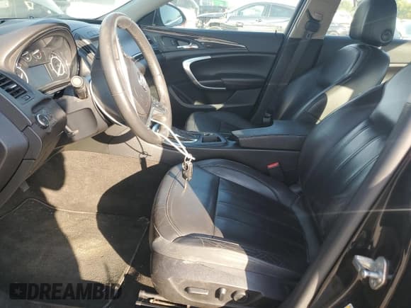 ✅ 2014 Buick Regal • VIN: 2G4GK5EX4E9184749 • Lot: 81241905. Listed on Copart with 187,068 mi. Free auction sales archive from the USA and detailed vehicle history report at DreamBid. Image 7.