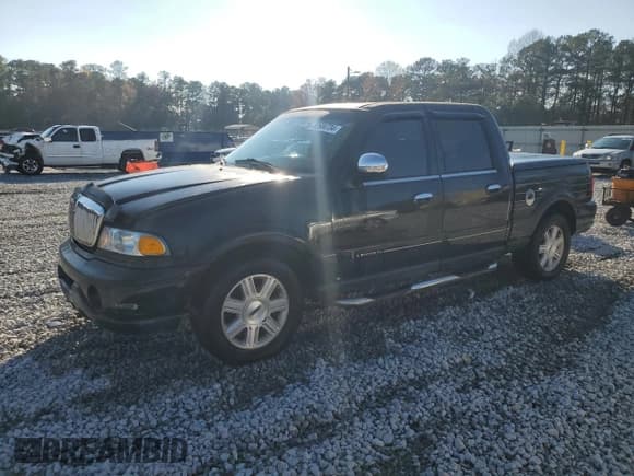 ✅ 2002 Lincoln Blackwood • VIN: 5LTEW05A62KJ01604 • Lot: 82604734. Listed on Copart with 112,312 mi. Free auction sales archive from the USA and detailed vehicle history report at DreamBid. Image 1.