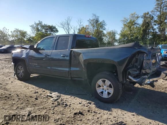 ✅ 2017 Chevrolet Silverado 1500 LT • VIN: 1GCRCREC5HZ342198 • Lot: 85278415. Listed on Copart with 119,374 mi. Free auction sales archive from the USA and detailed vehicle history report at DreamBid. Image 2.