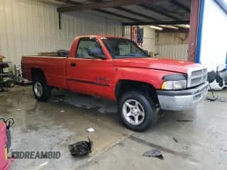 ✅ 2000 Dodge 1500 • VIN: 1B7HF16Y0YS506593 • Лот: 41671915. Размещён на Copart с пробегом 223 433 миль миль. Получите бесплатный доступ к архиву аукционных продаж из США и посмотрите подробный отчёт об истории автомобиля на DreamBid. Изображение 4.