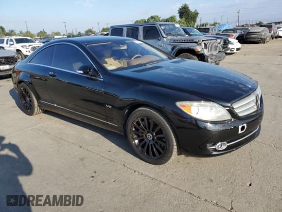 ✅ 2008 Mercedes-Benz CL V12 • VIN: WDDEJ76X78A014618 • Лот: 82153375. Опубликован ранее на Copart с пробегом 98 463 миль. Бесплатный доступ к архиву аукционных продаж из США и подробный отчёт об истории автомобиля на DreamBid. Изображение 4.