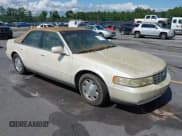 ✅ 2001 Cadillac Seville Luxury SLS • VIN: 1G6KS54Y81U110047 • Lot: 42436746. Wystawiony na IAAI z przebiegiem 107 360 mil. Bezpłatny archiwum sprzedaży aukcyjnych z USA i szczegółowy raport historii pojazdu na DreamBid. Zdjęcie 1.
