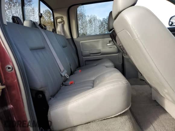 2005 Dodge Dakota Laramie с VIN 1D7HW58NX5S248188, выставлен на аукционе Copart как лот 75443734 с пробегом 209 716 миль миль и Списание • Salvage title. История ставок и продаж доступна на DreamBid. Изображение 10.