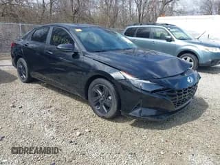 ✅ 2022 Hyundai Elantra SEL • VIN: KMHLM4AGXNU272717 • Лот: 41879304. Опубликован ранее на IAAI с пробегом 55 680 миль. Бесплатный доступ к архиву аукционных продаж из США и подробный отчёт об истории автомобиля на DreamBid. Изображение 1.