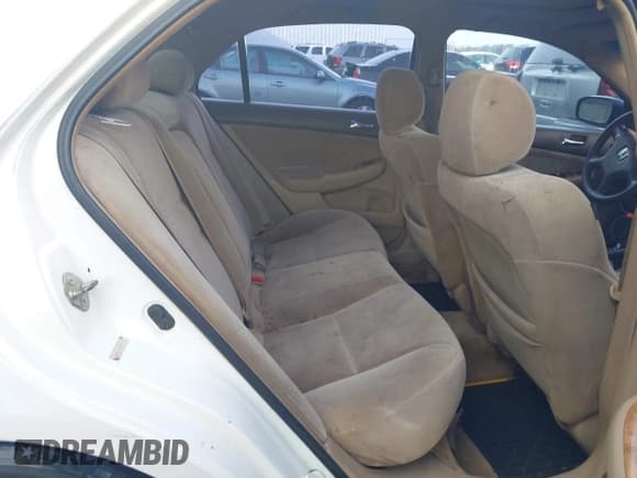 ✅ 2005 Honda Accord EX • VIN: 1HGCM56795A078377 • Lot: 43728075. Listed on IAAI with 217,440 mi. Free auction sales archive from the USA and detailed vehicle history report at DreamBid. Image 8.