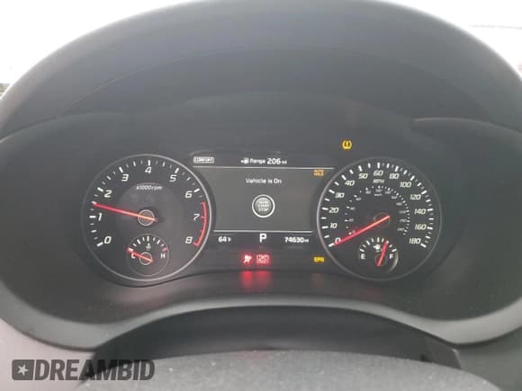 ✅ 2018 Kia Stinger GT1 • VIN: KNAE45LC1J6038779 • Lot: 70927795. Listed on Copart with 74,630 mi. Free auction sales archive from the USA and detailed vehicle history report at DreamBid. Image 9.