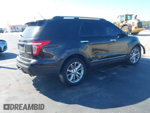 ✅ 2013 Ford Explorer Limited • VIN: 1FM5K7F88DGC67997 • Лот: 43685024. Опубликован ранее на IAAI с пробегом 243 232 миль. Бесплатный доступ к архиву аукционных продаж из США и подробный отчёт об истории автомобиля на DreamBid. Изображение 4.