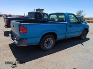 ✅ 1995 Chevrolet S-10 • VIN: 1GCCS1441S8179812 • Лот: 57611025. Опубликован ранее на Copart с пробегом 155 726 миль. Бесплатный доступ к архиву аукционных продаж из США и подробный отчёт об истории автомобиля на DreamBid. Изображение 3.