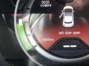 ✅ 2015 FIAT 500e • VIN: 3C3CFFGE0FT726120 • Lot: 43698758. Wystawiony na IAAI z przebiegiem 42 668 mil. Bezpłatny archiwum sprzedaży aukcyjnych z USA i szczegółowy raport historii pojazdu na DreamBid. Zdjęcie 12.