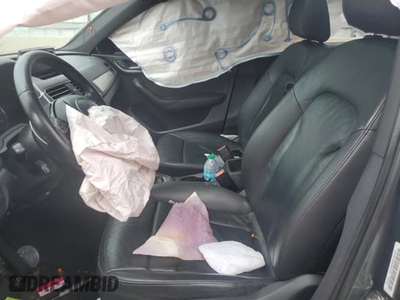 ✅ 2017 Audi Q3 Premium Plus • VIN: WA1HCCFS5HR007547 • Lot: 84473975. Listed on Copart with 95,604 mi. Free auction sales archive from the USA and detailed vehicle history report at DreamBid. Image 7.