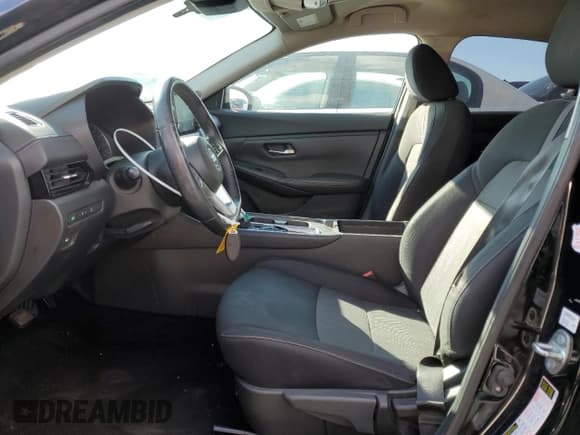 ✅ 2021 Nissan Sentra SV • VIN: 3N1AB8CV1MY238636 • Lot: 83868235. Listed on Copart with 106,296 mi. Free auction sales archive from the USA and detailed vehicle history report at DreamBid. Image 7.