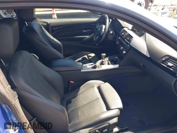 ✅ 2014 BMW 4 Series 435i • VIN: WBA3R1C50EF774055 • Lot: 42784739. Listed on IAAI with 116,624 mi. Free auction sales archive from the USA and detailed vehicle history report at DreamBid. Image 5.