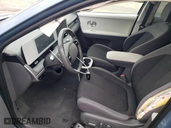 2022 Hyundai Ioniq 5 SE z VIN KM8KM4AEXNU088632, wystawiony jako Copart lot #55855513 z przebiegiem 42 627 mil mil oraz . Historia ofert i sprzedaży dostępna na DreamBid. Obrazek 7.