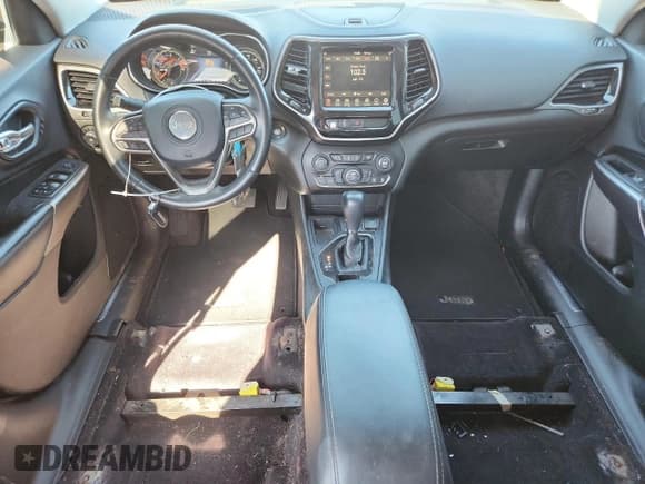 ✅ 2019 Jeep Cherokee Limited • VIN: 1C4PJLDB1KD196034 • Lot: 71641145. Wystawiony na Copart z przebiegiem 98 462 mil. Bezpłatny archiwum sprzedaży aukcyjnych z USA i szczegółowy raport historii pojazdu na DreamBid. Zdjęcie 8.