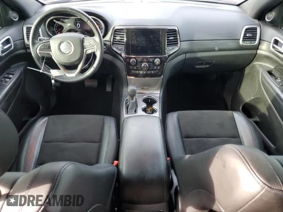 ✅ 2021 Jeep Grand Cherokee Laredo E • VIN: 1C4RJEAG2MC680839 • Lot: 93319165. Wystawiony na Copart z przebiegiem 22 569 mil. Bezpłatny archiwum sprzedaży aukcyjnych z USA i szczegółowy raport historii pojazdu na DreamBid. Zdjęcie 8.