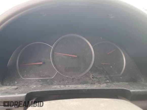 ✅ 2003 Suzuki Grand Vitara • VIN: JS3TD62V134102015 • Lot: 68016375. Wystawiony na Copart z przebiegiem 204 285 mil. Bezpłatny archiwum sprzedaży aukcyjnych z USA i szczegółowy raport historii pojazdu na DreamBid. Zdjęcie 9.