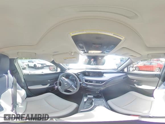 ✅ 2020 Lexus UX 250h • VIN: JTHP9JBH8L2036653 • Lot: 84945275. Wystawiony na Copart z przebiegiem 23 276 mil. Bezpłatny archiwum sprzedaży aukcyjnych z USA i szczegółowy raport historii pojazdu na DreamBid. Zdjęcie 16.