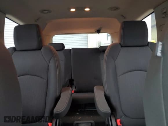 ✅ 2014 Chevrolet Traverse LT • VIN: 1GNKVGKD9EJ163015 • Lot: 87178385. Wystawiony na Copart z przebiegiem 184 106 mil. Bezpłatny archiwum sprzedaży aukcyjnych z USA i szczegółowy raport historii pojazdu na DreamBid. Zdjęcie 10.