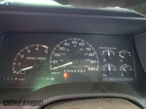 ✅ 1995 GMC Sierra 1500 • VIN: 1GTEC14H5SZ526271 • Лот: 84008495. Размещён на Copart с пробегом 177 198 миль миль. Получите бесплатный доступ к архиву аукционных продаж из США и посмотрите подробный отчёт об истории автомобиля на DreamBid. Изображение 9.