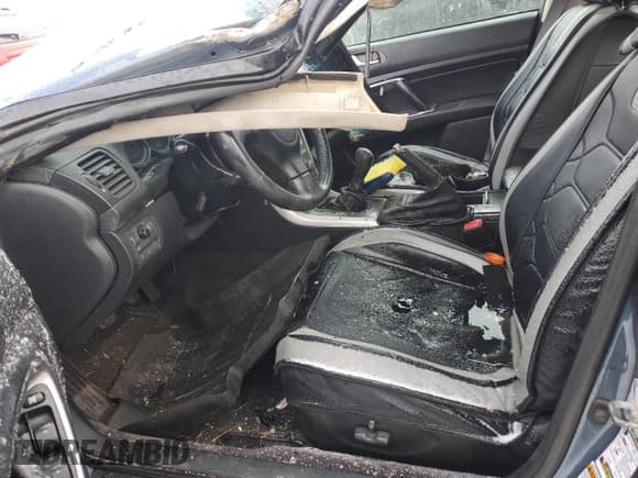 ✅ 2005 Subaru Outback Limited • VIN: 4S4BP62C056377409 • Lot: 44062635. Listed on Copart with Not provided. Free auction sales archive from the USA and detailed vehicle history report at DreamBid. Image 7.