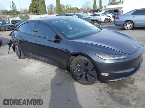 ✅ 2024 Tesla Model 3 • VIN: 5YJ3E1EA7RF736647 • Lot: 41372410. Wystawiony na IAAI z przebiegiem 12 889 mil. Bezpłatny archiwum sprzedaży aukcyjnych z USA i szczegółowy raport historii pojazdu na DreamBid. Zdjęcie 1.