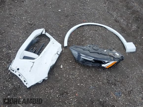 ✅ 2022 Audi Q7 Premium • VIN: WA1AXBF76ND012406 • Лот: 43633888. Опубликован ранее на IAAI с пробегом 42 874 миль. Бесплатный доступ к архиву аукционных продаж из США и подробный отчёт об истории автомобиля на DreamBid. Изображение 12.