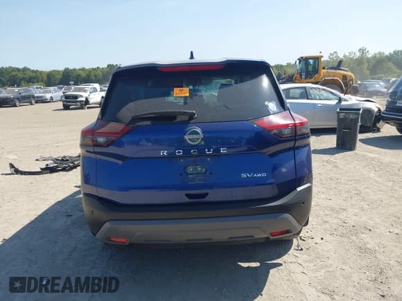 ✅ 2023 Nissan Rogue SV • VIN: JN8BT3BB5PW199803 • Lot: 43179508. Wystawiony na IAAI z przebiegiem 30 375 mil. Bezpłatny archiwum sprzedaży aukcyjnych z USA i szczegółowy raport historii pojazdu na DreamBid. Zdjęcie 17.