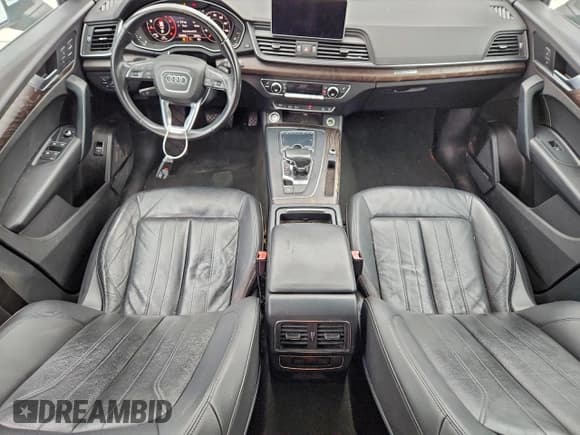 ✅ 2018 Audi Q5 Premium Plus • VIN: WA1BNAFY7J2067692 • Лот: 95213365. Опубликован ранее на Copart с пробегом 123 869 миль. Бесплатный доступ к архиву аукционных продаж из США и подробный отчёт об истории автомобиля на DreamBid. Изображение 8.