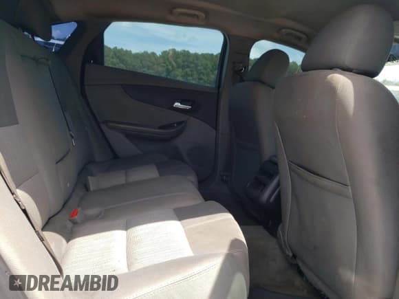 ✅ 2015 Chevrolet Impala LS • VIN: 2G11Z5SL0F9152852 • Лот: 65494954. Опубликован ранее на Copart с пробегом 178 001 миль. Бесплатный доступ к архиву аукционных продаж из США и подробный отчёт об истории автомобиля на DreamBid. Изображение 10.