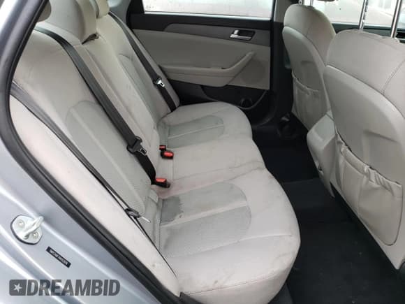 ✅ 2017 Hyundai Sonata SE • VIN: 5NPE24AF7HH553978 • Lot: 65781972. Listed on Copart with 88,832 mi. Free auction sales archive from the USA and detailed vehicle history report at DreamBid. Image 6.