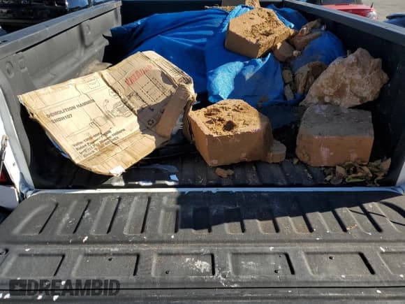 ✅ 2016 Chevrolet Silverado 1500 Work Truck • VIN: 1GCNCNEH8GZ117758 • Лот: 89723915. Опубликован ранее на Copart с пробегом 108 136 миль. Бесплатный доступ к архиву аукционных продаж из США и подробный отчёт об истории автомобиля на DreamBid. Изображение 10.