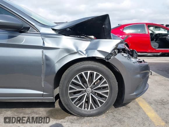 ✅ 2021 Volkswagen Jetta S • VIN: 3VWN57BU9MM022093 • Лот: 43524324. Опубликован ранее на IAAI с пробегом 96 884 миль. Бесплатный доступ к архиву аукционных продаж из США и подробный отчёт об истории автомобиля на DreamBid. Изображение 18.