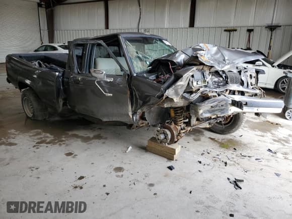 ✅ 1989 Ford Ranger • VIN: 1FTCR15T1KPB01716 • Lot: 54721875. Listed on Copart with 64,486 mi. Free auction sales archive from the USA and detailed vehicle history report at DreamBid. Image 4.