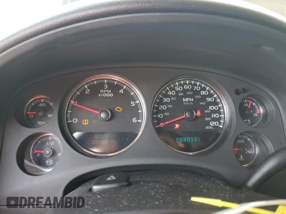 ✅ 2007 Chevrolet Avalanche LTZ • VIN: 3GNEC12007G273808 • Лот: 61648145. Опубликован ранее на Copart с пробегом 201 308 миль. Бесплатный доступ к архиву аукционных продаж из США и подробный отчёт об истории автомобиля на DreamBid. Изображение 9.