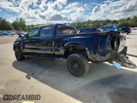 ✅ 2021 Toyota Tacoma SR5 • VIN: 3TMBZ5DN5MM032219 • Lot: 85831355. Listed on Copart with 48,358 mi. Free auction sales archive from the USA and detailed vehicle history report at DreamBid. Image 2.