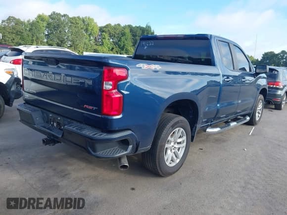 ✅ 2019 Chevrolet Silverado 1500 RST • VIN: 1GCRYEED0KZ191622 • Lot: 42953854. Wystawiony na IAAI z przebiegiem 100 807 mil. Bezpłatny archiwum sprzedaży aukcyjnych z USA i szczegółowy raport historii pojazdu na DreamBid. Zdjęcie 4.