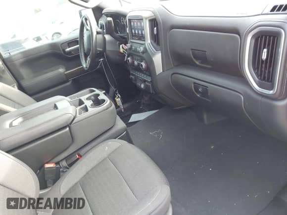 2022 Chevrolet Silverado 1500 LT z VIN 3GCPWCED4NG132191, wystawiony jako IAAI lot #42050267 z przebiegiem 63 795 mil mil oraz . Historia ofert i sprzedaży dostępna na DreamBid. Obrazek 5.