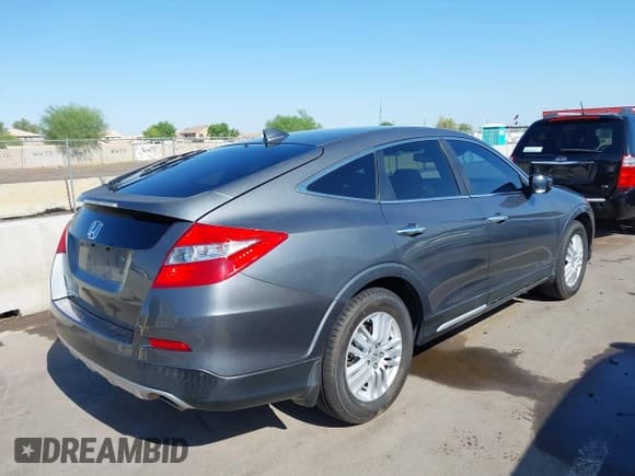 ✅ 2013 Honda Crosstour EX • VIN: 5J6TF3H33DL001797 • Lot: 43007101. Listed on IAAI with 192,205 mi. Free auction sales archive from the USA and detailed vehicle history report at DreamBid. Image 4.
