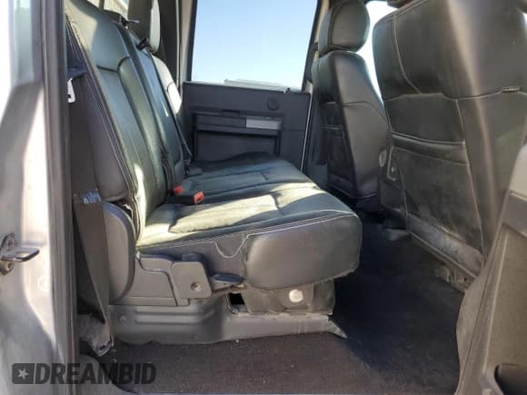 ✅ 2015 Ford F-350 XL • VIN: 1FT8W3BT6FEC23598 • Lot: 87264585. Listed on Copart with 130,852 mi. Free auction sales archive from the USA and detailed vehicle history report at DreamBid. Image 10.