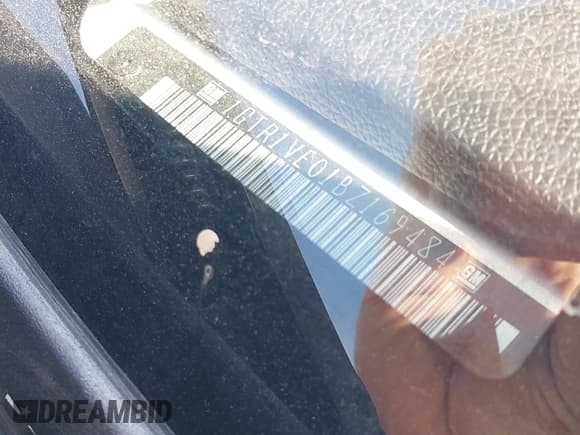 ✅ 2011 GMC Sierra 1500 SLE • VIN: 1GTR1VE01BZ169484 • Lot: 41911951. Wystawiony na IAAI z przebiegiem 195 745 mil. Bezpłatny archiwum sprzedaży aukcyjnych z USA i szczegółowy raport historii pojazdu na DreamBid. Zdjęcie 9.