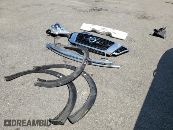 ✅ 2019 Nissan Armada SL • VIN: JN8AY2NCXKX509040 • Lot: 67812845. Wystawiony na Copart z przebiegiem 81 228 mil. Bezpłatny archiwum sprzedaży aukcyjnych z USA i szczegółowy raport historii pojazdu na DreamBid. Zdjęcie 13.