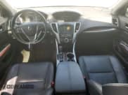 ✅ 2017 Acura TLX Technology • VIN: 19UUB1F51HA010306 • Лот: 71537585. Опубликован ранее на Copart с пробегом 102 774 миль. Бесплатный доступ к архиву аукционных продаж из США и подробный отчёт об истории автомобиля на DreamBid. Изображение 8.