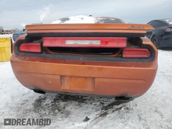 ✅ 2011 Dodge Challenger R/T • VIN: 2B3CJ5DT7BH604821 • Lot: 45236165. Wystawiony na Copart z przebiegiem Nie podano. Bezpłatny archiwum sprzedaży aukcyjnych z USA i szczegółowy raport historii pojazdu na DreamBid. Zdjęcie 6.