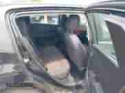 2015 Chevrolet Sonic LT z VIN 1G1JC6SB0F4157826, wystawiony jako IAAI lot #42503574 z przebiegiem 101 437 mil mil oraz . Historia ofert i sprzedaży dostępna na DreamBid. Obrazek 8.