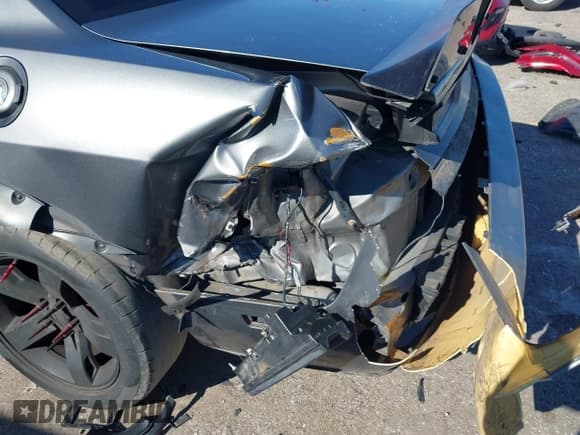 ✅ 2012 Dodge Challenger SXT • VIN: 2C3CDYAG3CH275622 • Lot: 41246210. Wystawiony na IAAI z przebiegiem 182 769 mil. Bezpłatny archiwum sprzedaży aukcyjnych z USA i szczegółowy raport historii pojazdu na DreamBid. Zdjęcie 6.