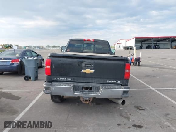 ✅ 2016 Chevrolet Silverado 2500HD LTZ • VIN: 1GC1KWE87GF124919 • Lot: 43070165. Listed on IAAI with 370,559 mi. Free auction sales archive from the USA and detailed vehicle history report at DreamBid. Image 16.